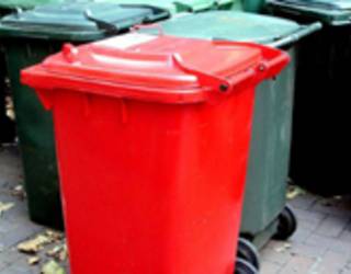 Abfallgebührenbescheide und Müllmarken werden versandt